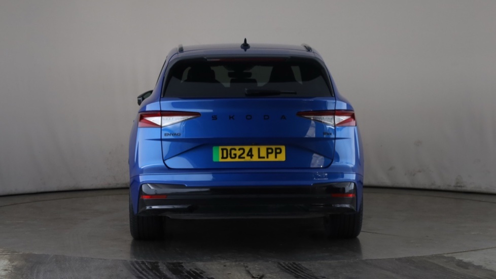 SKODA ENYAQ Image 4