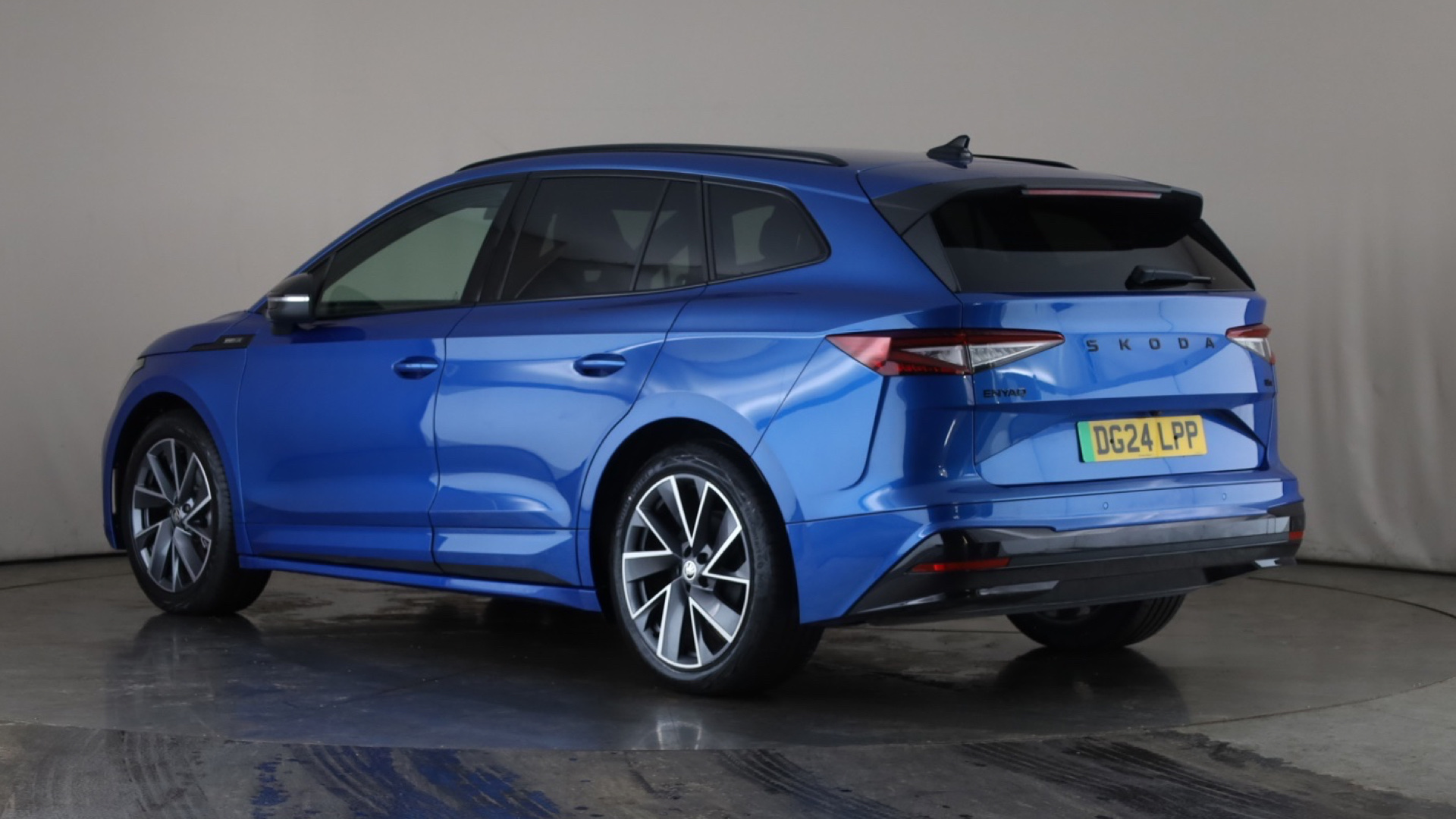 210KW 85x Sportline Plus 82KWh 4x4 5dr Auto [2024]