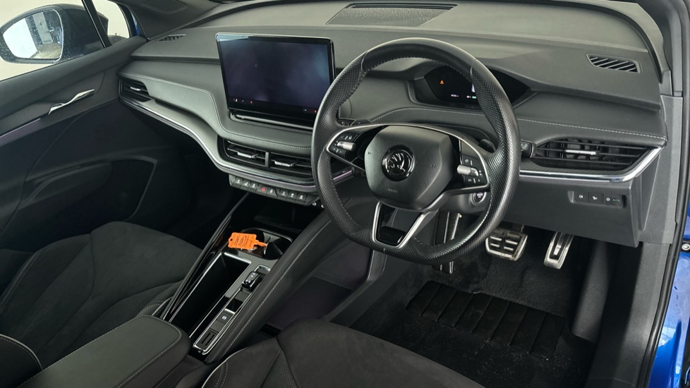 SKODA ENYAQ Image 9