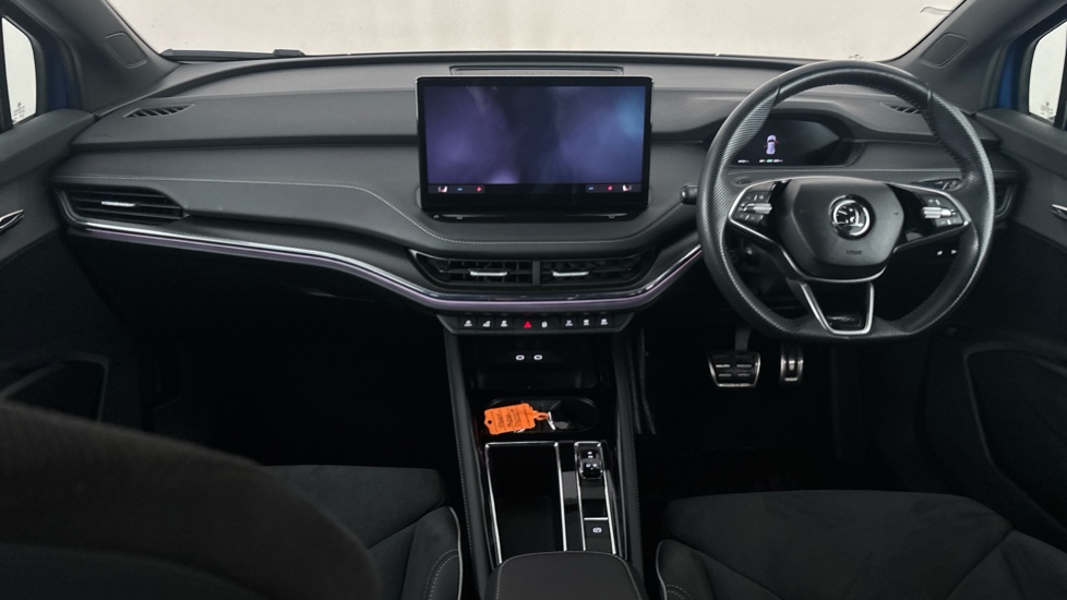 SKODA ENYAQ Image 11