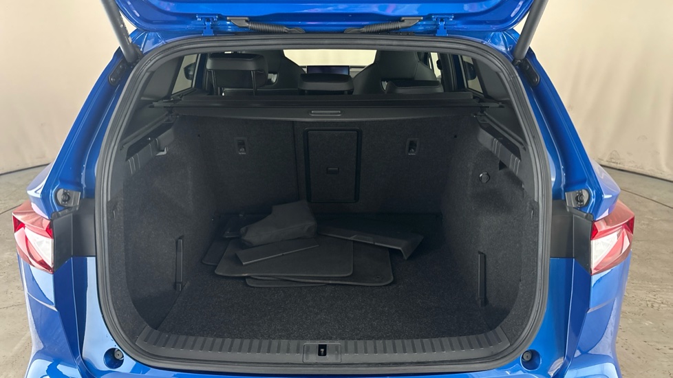 SKODA ENYAQ Image 15