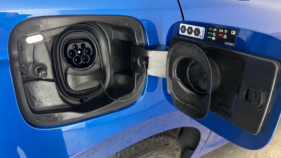 SKODA ENYAQ Image 21