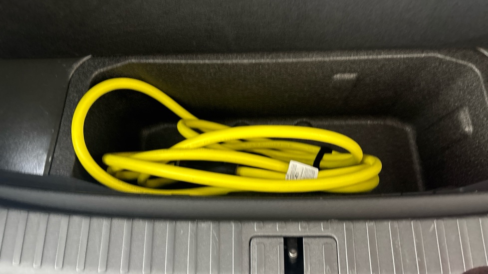 SKODA ENYAQ Image 22