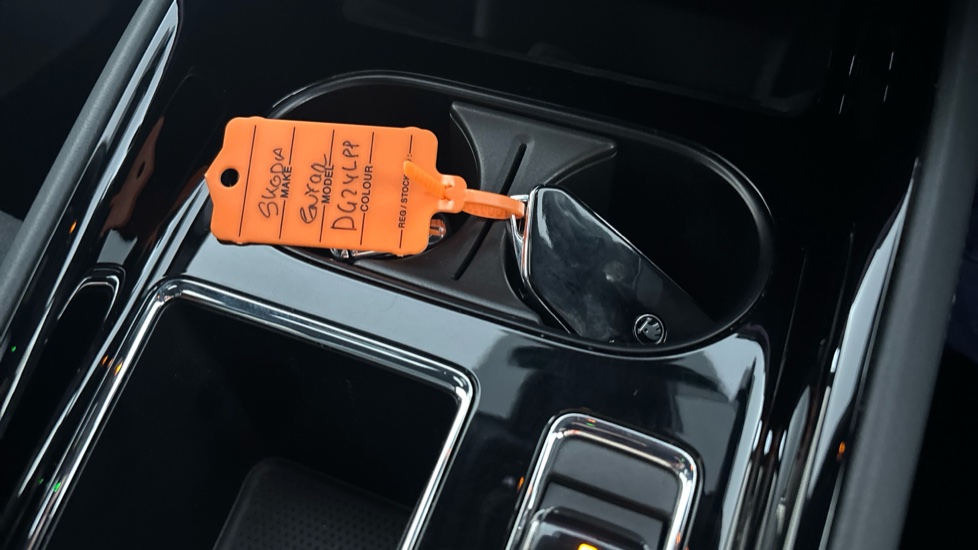 SKODA ENYAQ 2 keys