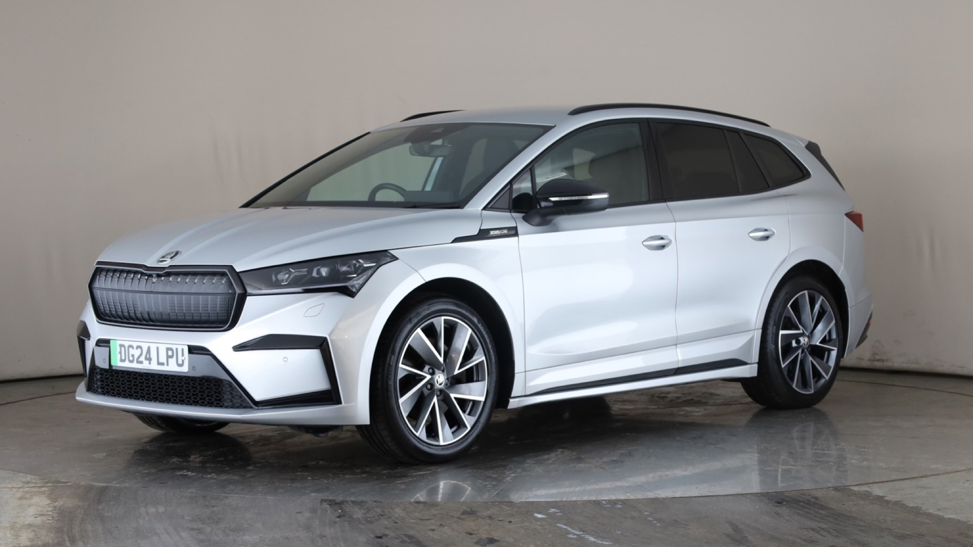 210KW 85x Sportline Plus 82KWh 4x4 5dr Auto [2024]