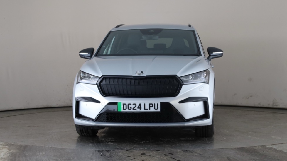 SKODA ENYAQ Image 8