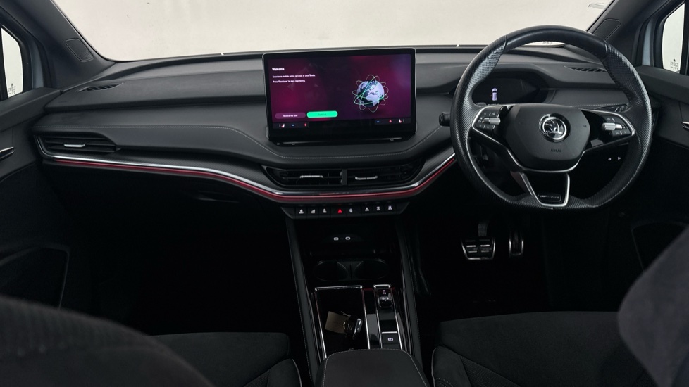 SKODA ENYAQ Image 11