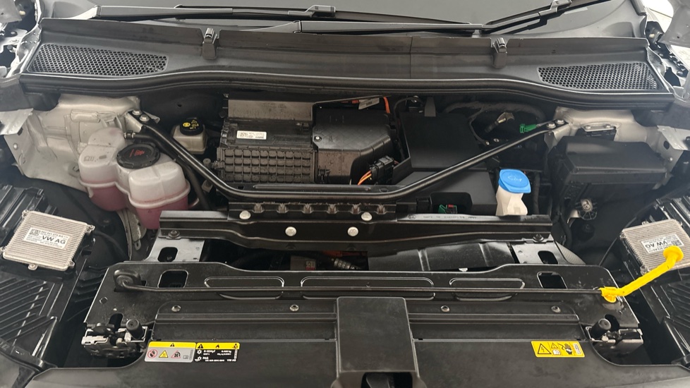 SKODA ENYAQ Image 16