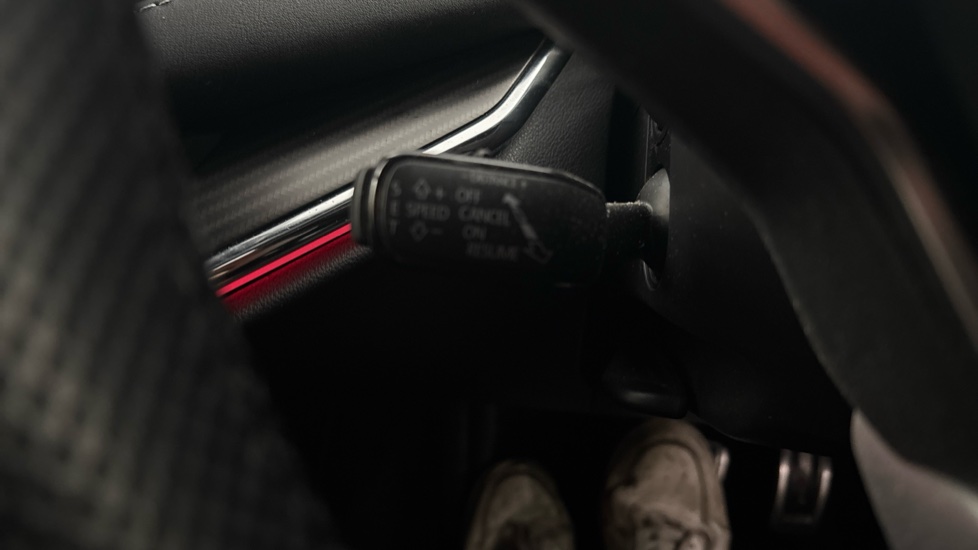 SKODA ENYAQ cruise control