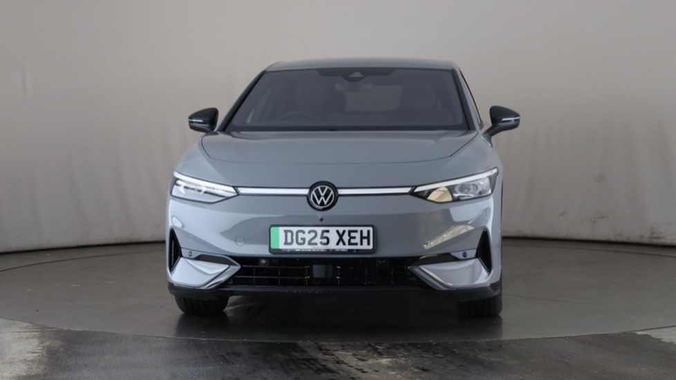 VOLKSWAGEN ID.7 Image 8