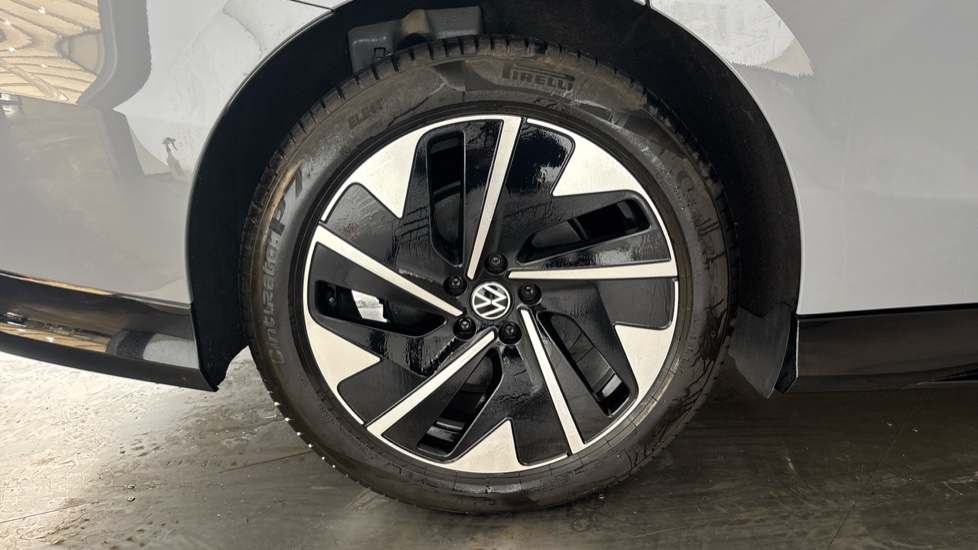 VOLKSWAGEN ID.7 Image 19