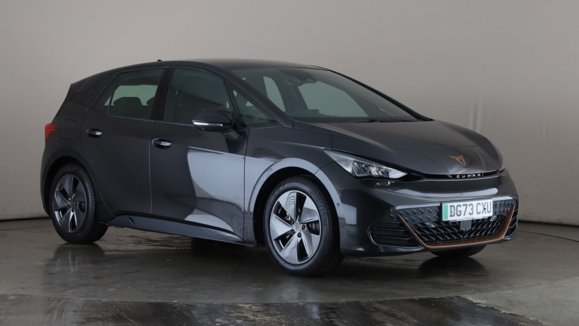 4020841 150kW V1 58kWh 5dr Auto