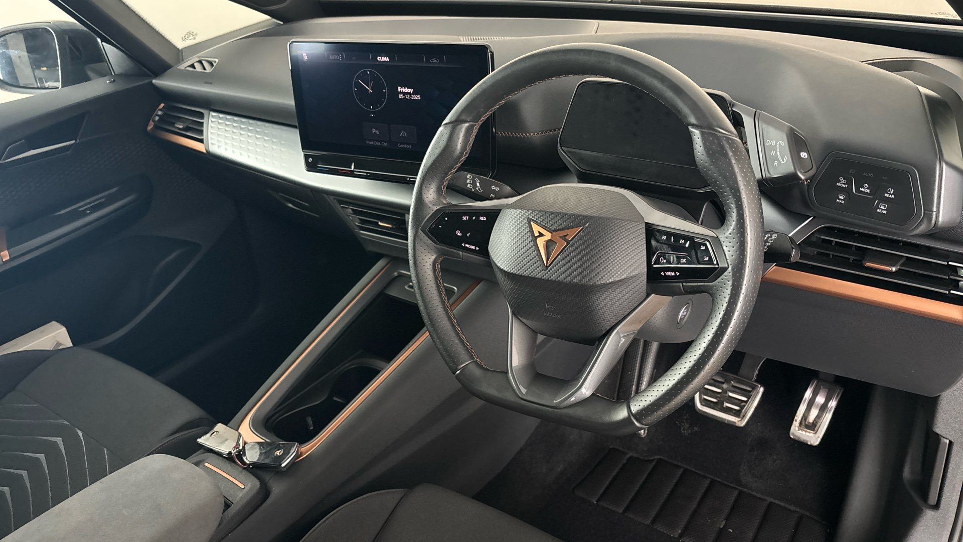 4020841 150kW V1 58kWh 5dr Auto