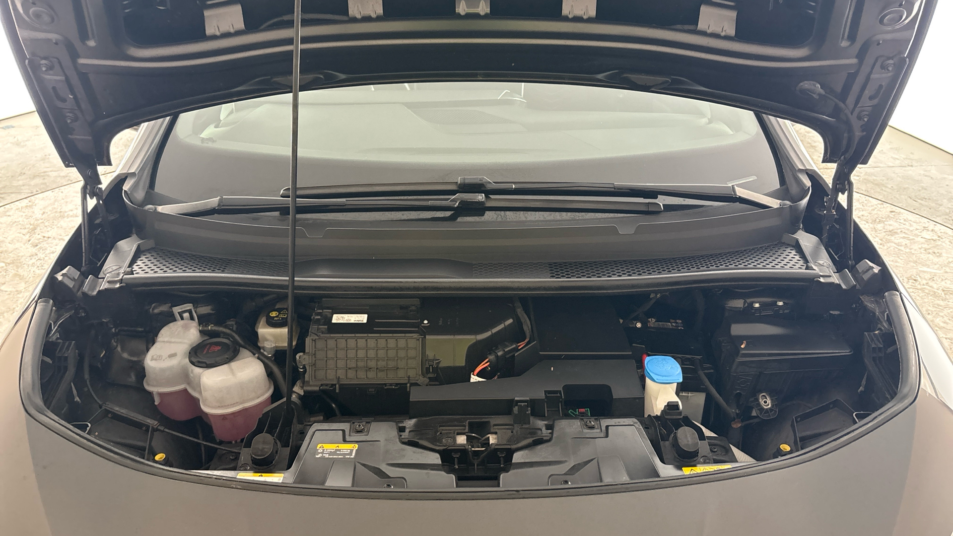 4020841 150kW V1 58kWh 5dr Auto