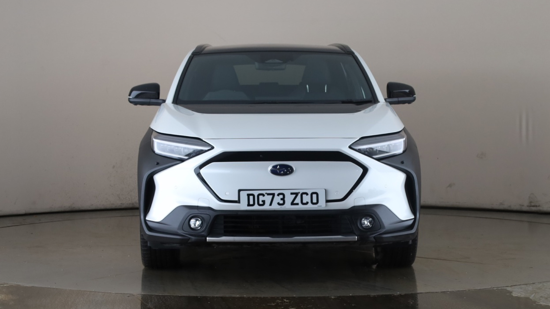 4058256 150kW Touring 71.4kWh 5dr Auto AWD