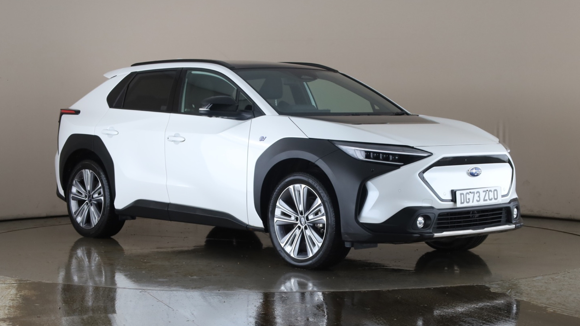 4058256 150kW Touring 71.4kWh 5dr Auto AWD