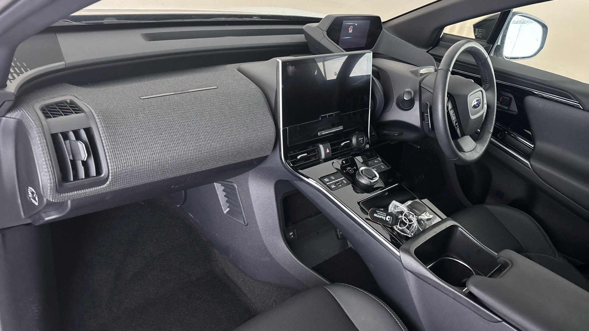 4058256 150kW Touring 71.4kWh 5dr Auto AWD