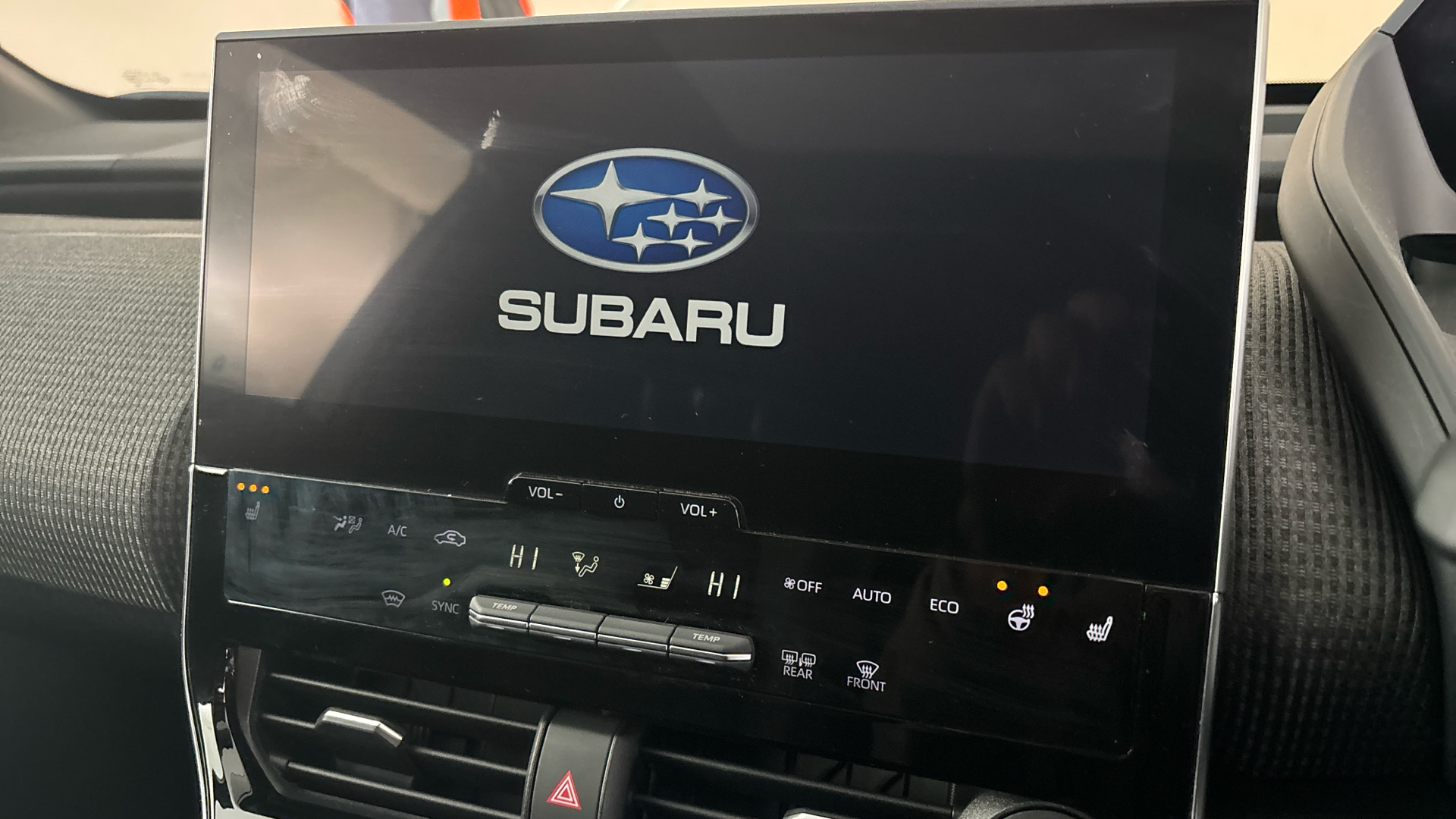 4058256 150kW Touring 71.4kWh 5dr Auto AWD