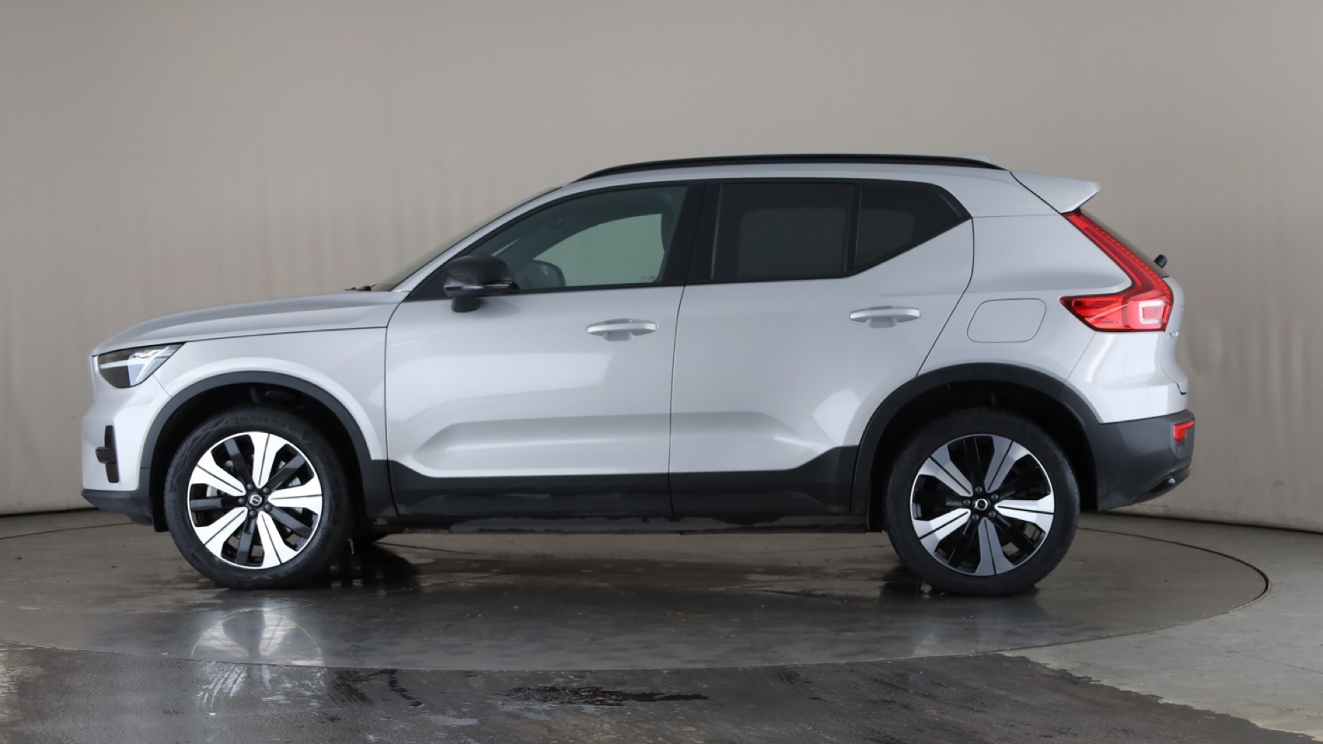 170kW Recharge Core 69kWh 5dr Auto