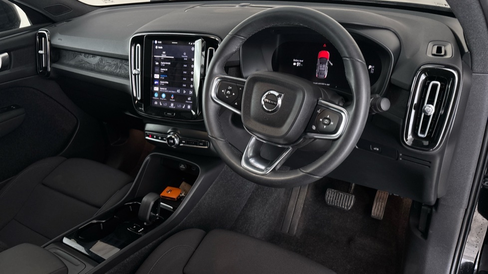 VOLVO C40 Image 9