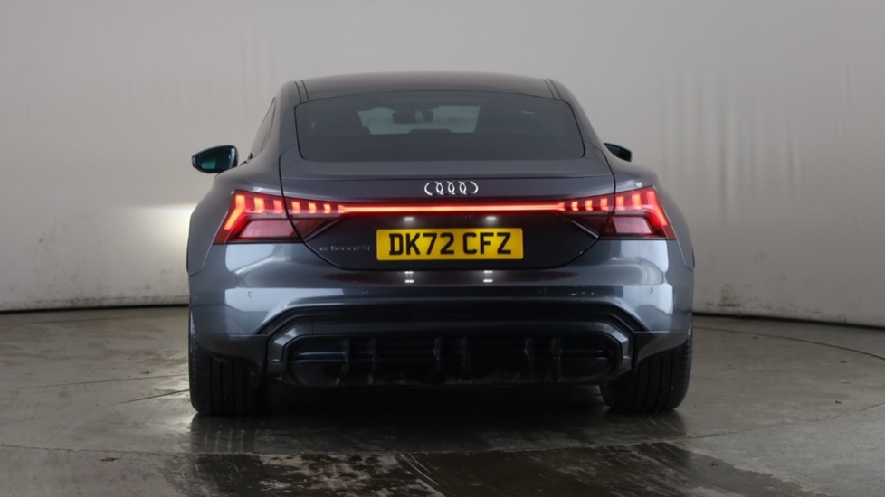 AUDI E-TRON GT Image 4