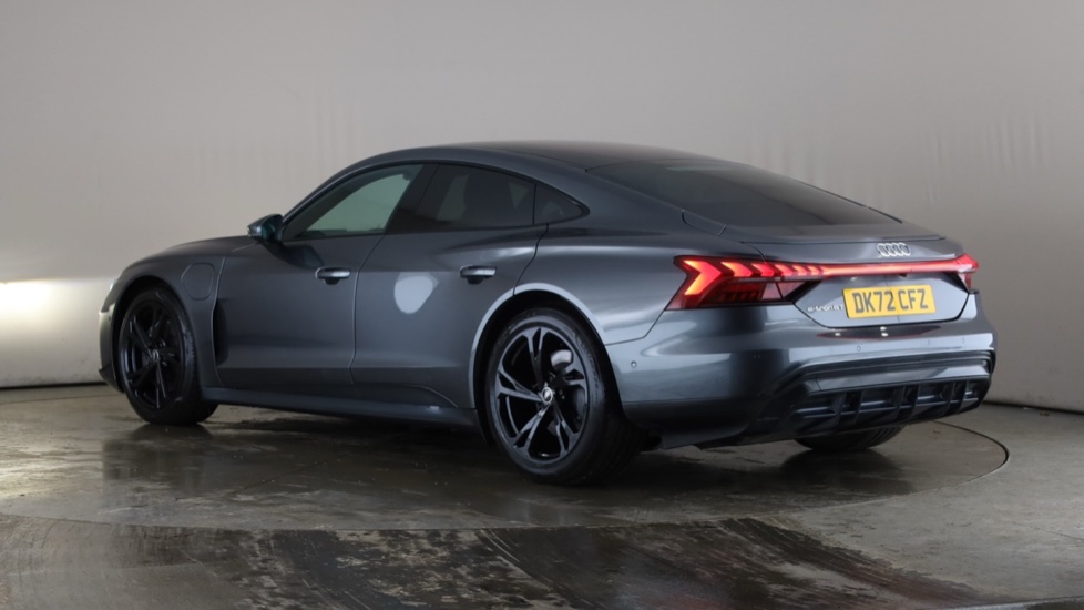 AUDI E-TRON GT Image 3