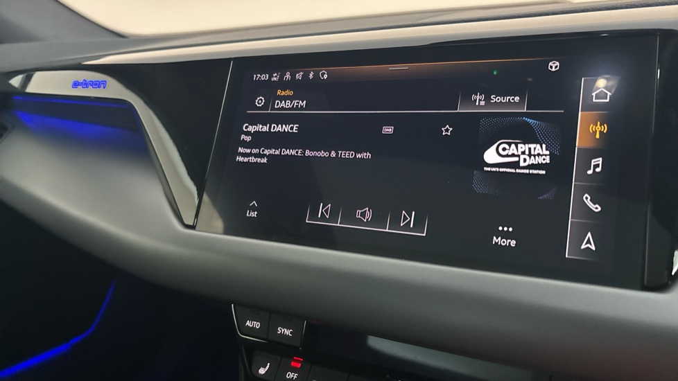 AUDI E-TRON GT Image 12