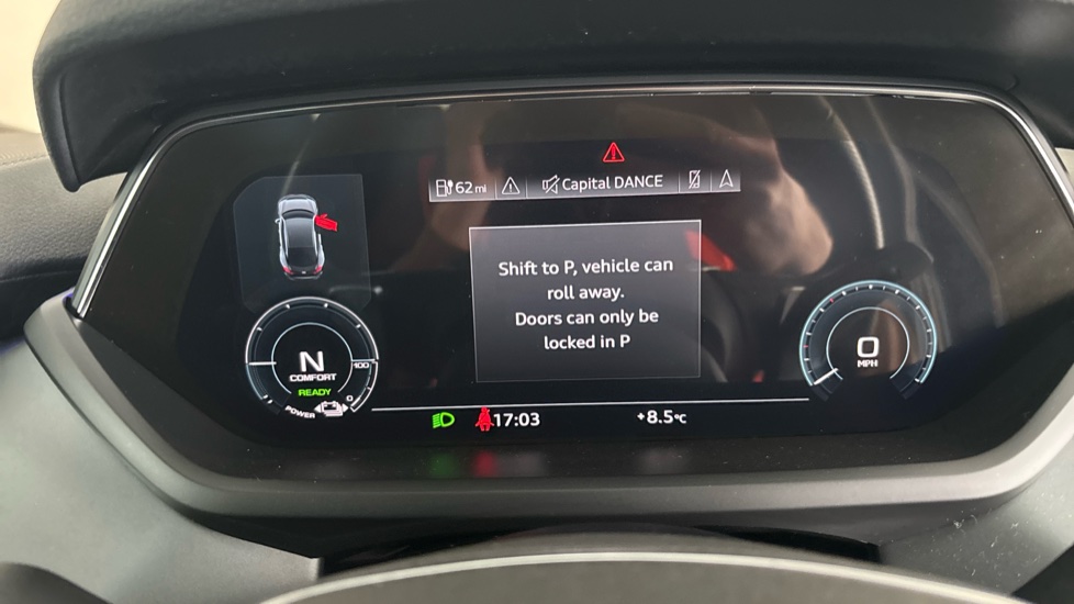 AUDI E-TRON GT Image 13