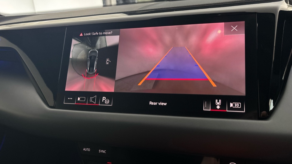 AUDI E-TRON GT reverse camera