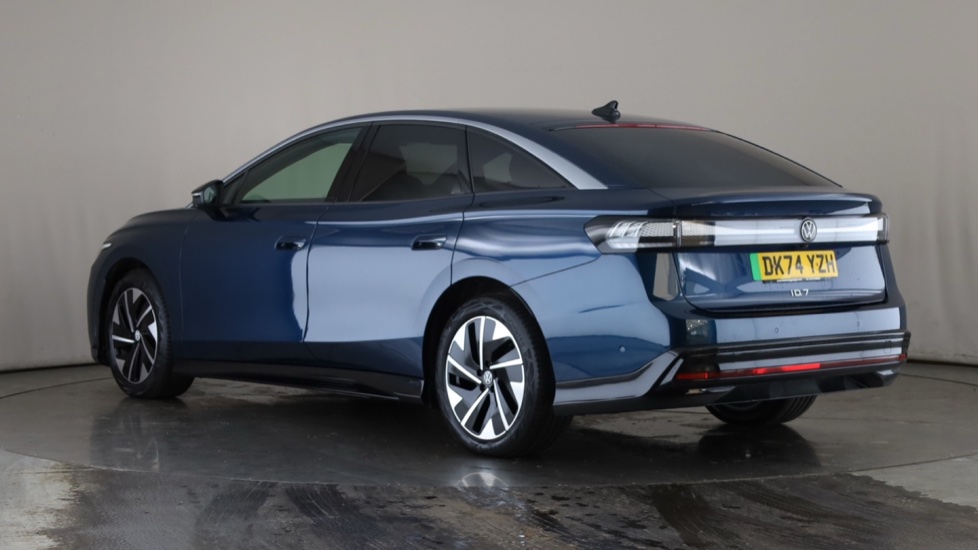 VOLKSWAGEN ID.7 Image 3