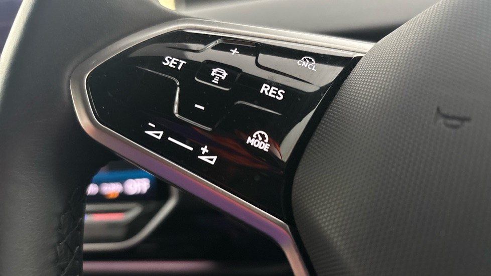 VOLKSWAGEN ID.7 cruise control