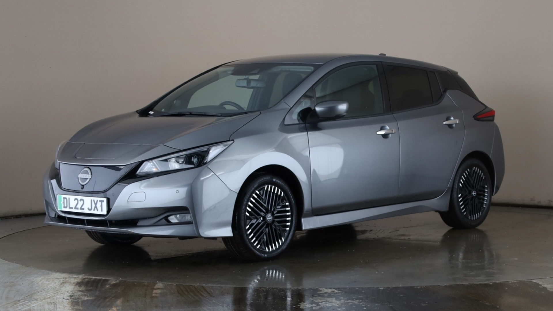 Nissan Leaf Hatchback 110kW N-Connecta 39kWh 5dr Auto