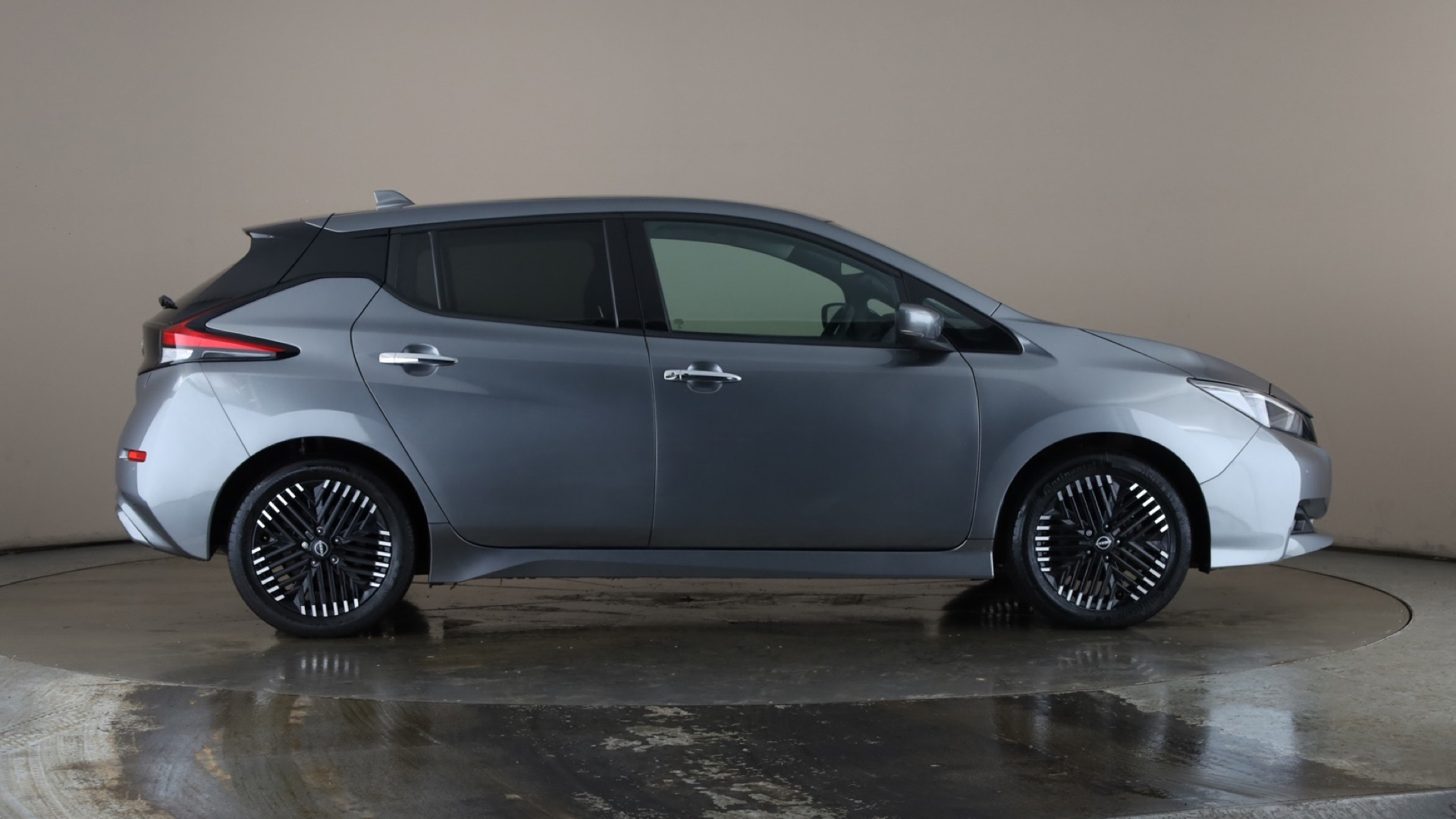 4020814 110kW N-Connecta 39kWh 5dr Auto