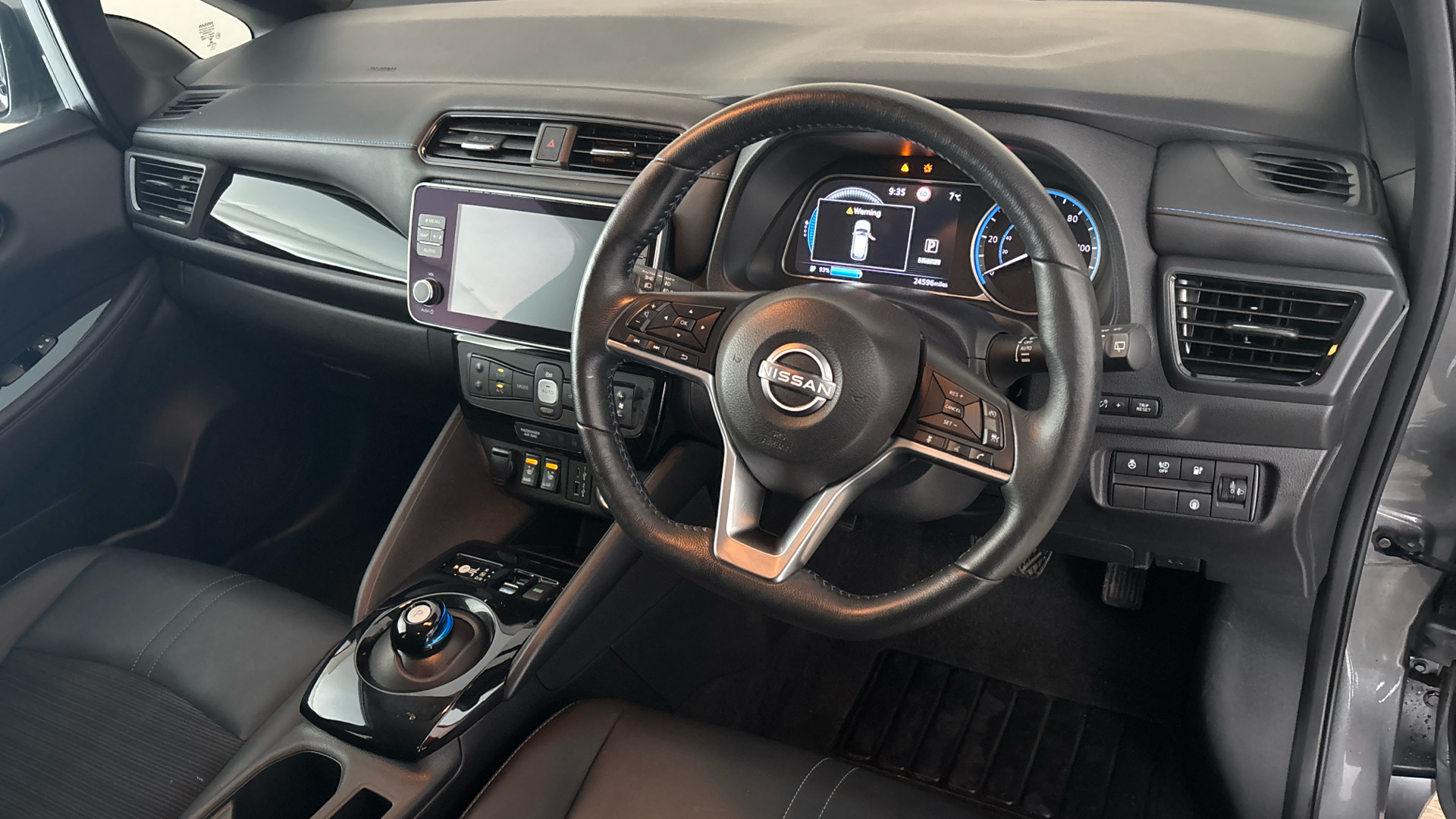 4020814 110kW N-Connecta 39kWh 5dr Auto