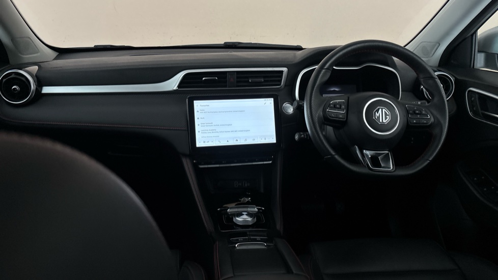 MG ZS Image 11