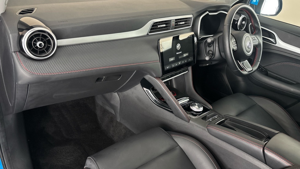 MG ZS Image 10