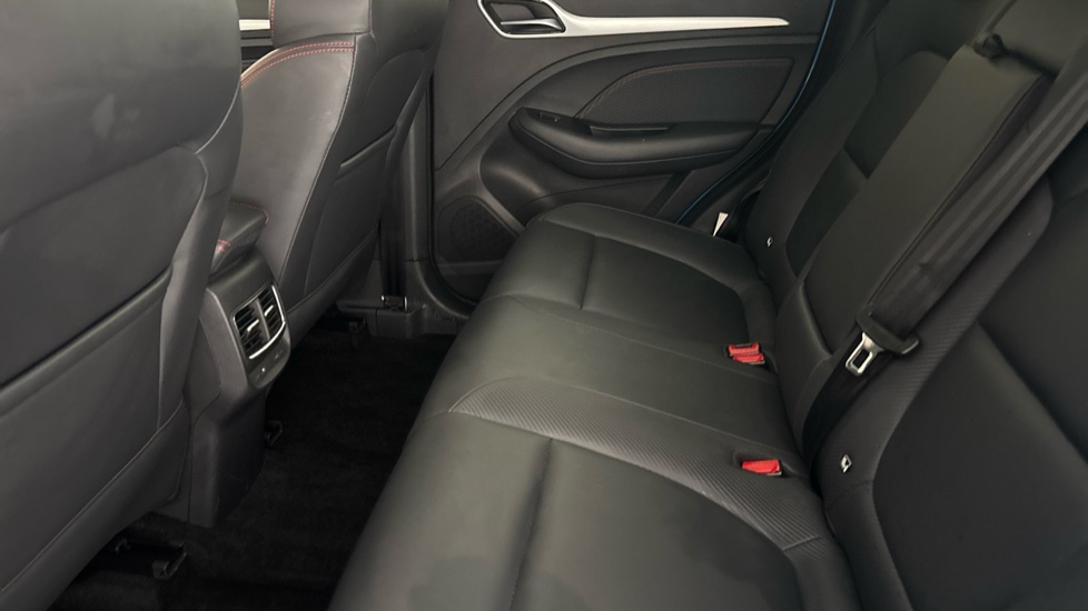 MG ZS Image 14