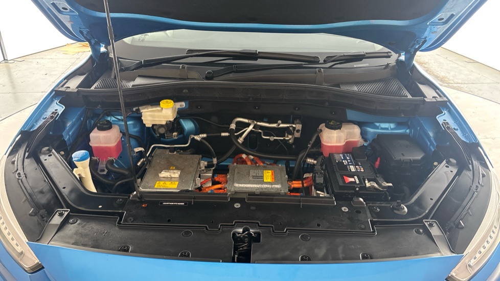 MG ZS Image 16