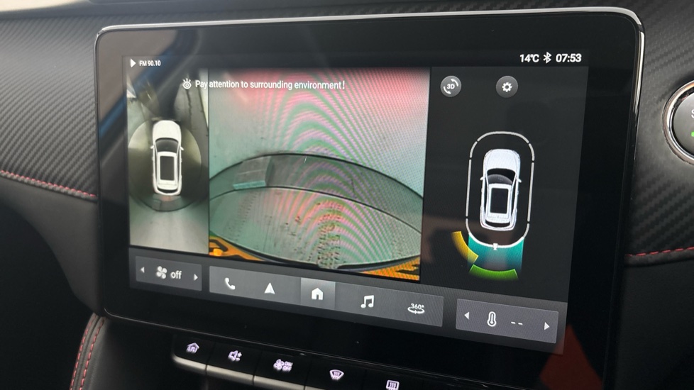 MG ZS reverse camera