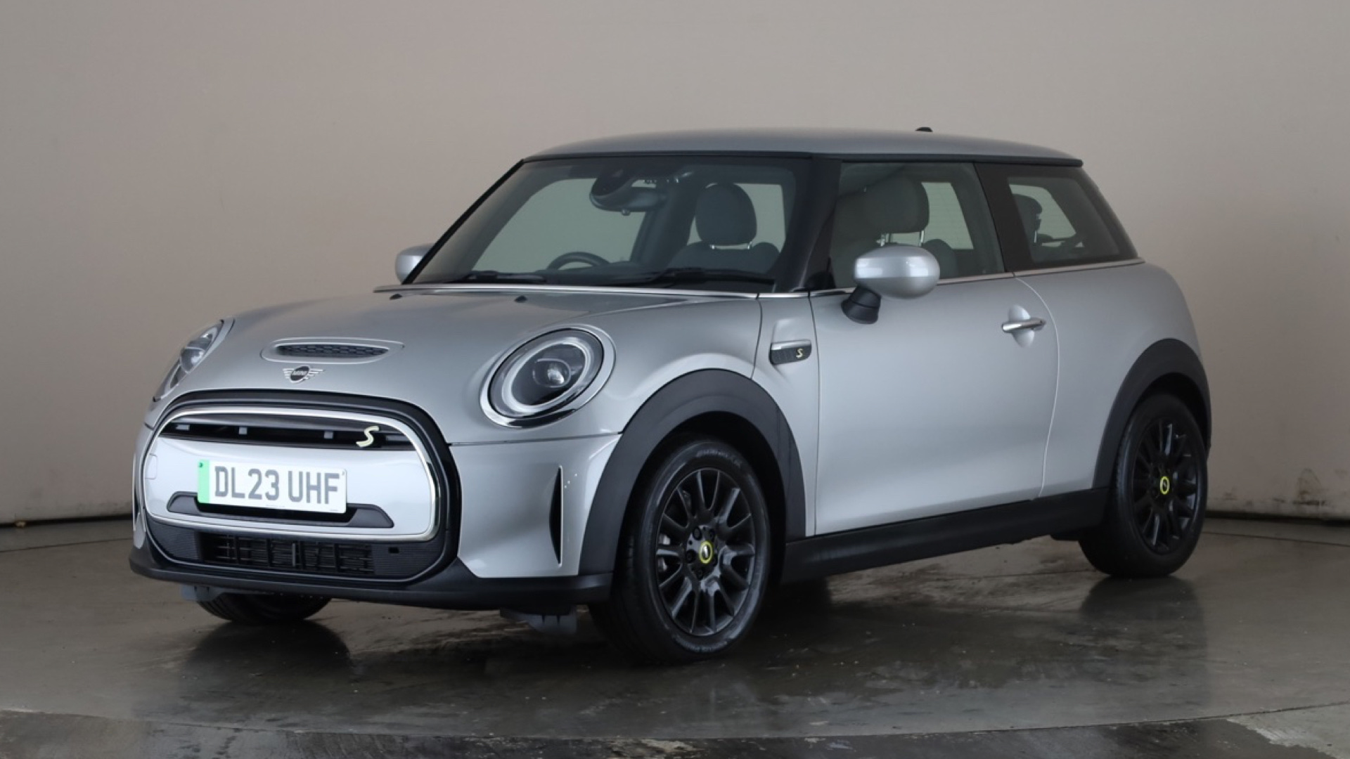 Mini Hatchback Electric 135kW Cooper S Level 2 33kWh 3dr Auto