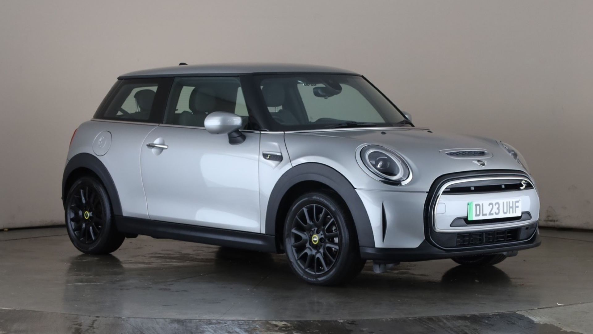 4020836 135kW Cooper S Level 2 33kWh 3dr Auto