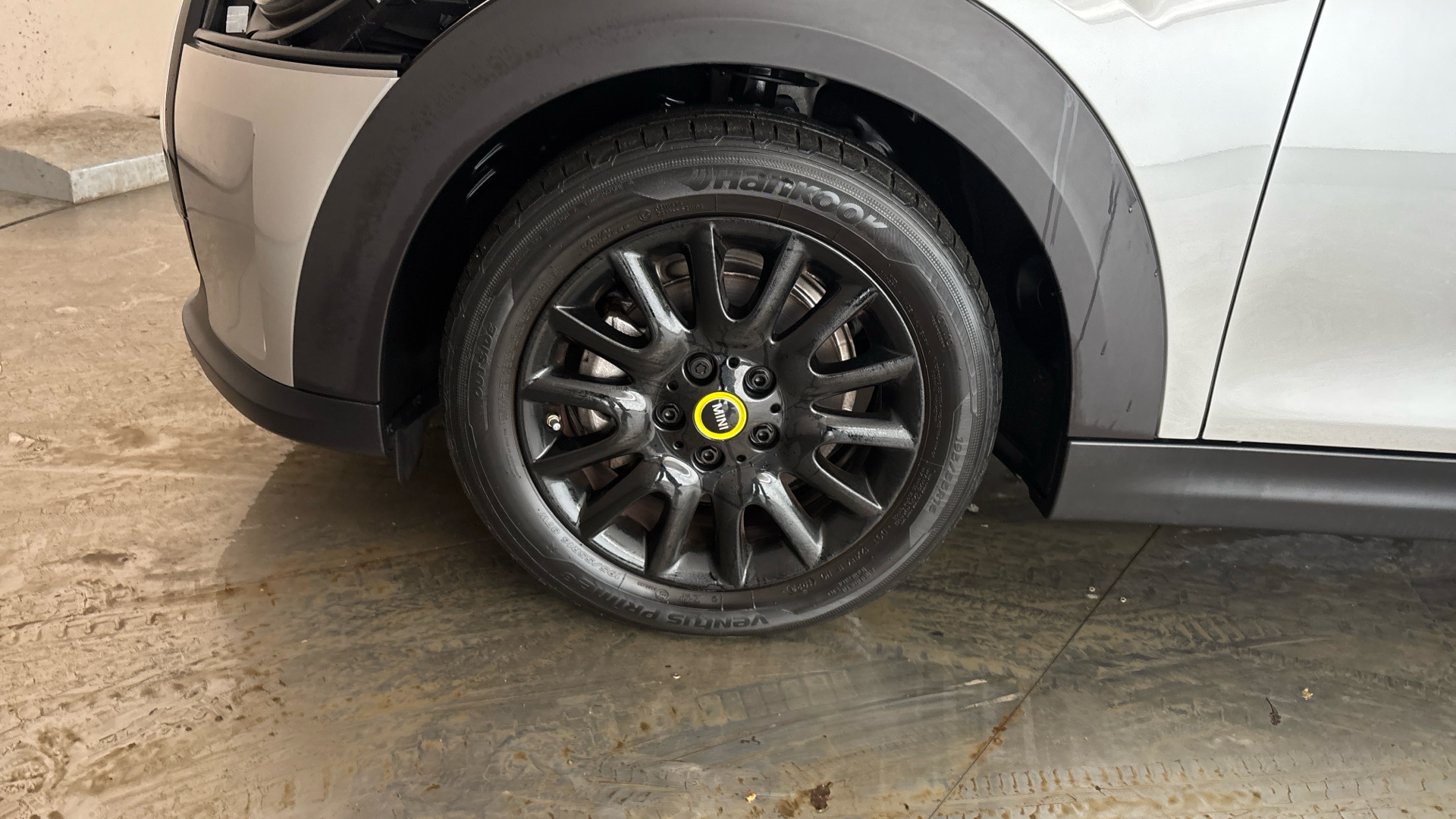 4020836 135kW Cooper S Level 2 33kWh 3dr Auto