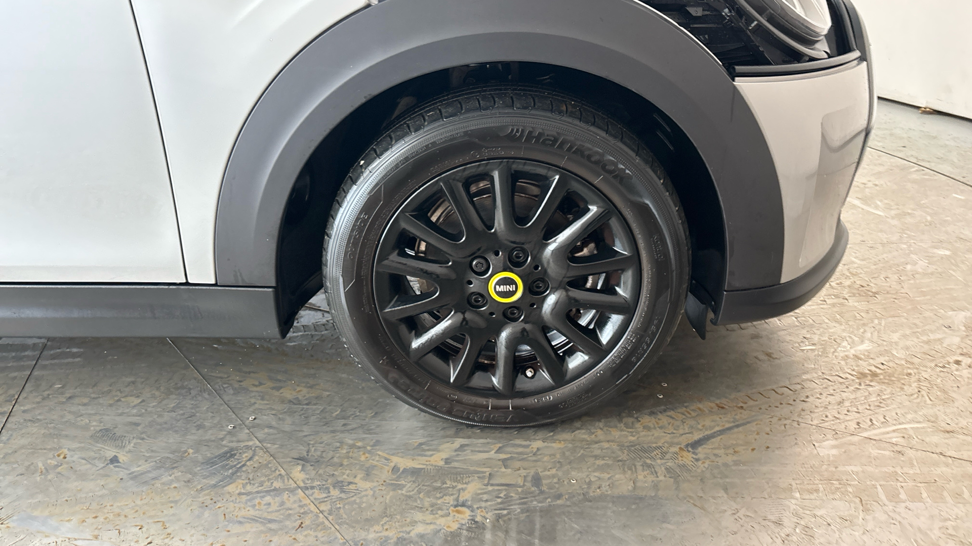 4020836 135kW Cooper S Level 2 33kWh 3dr Auto