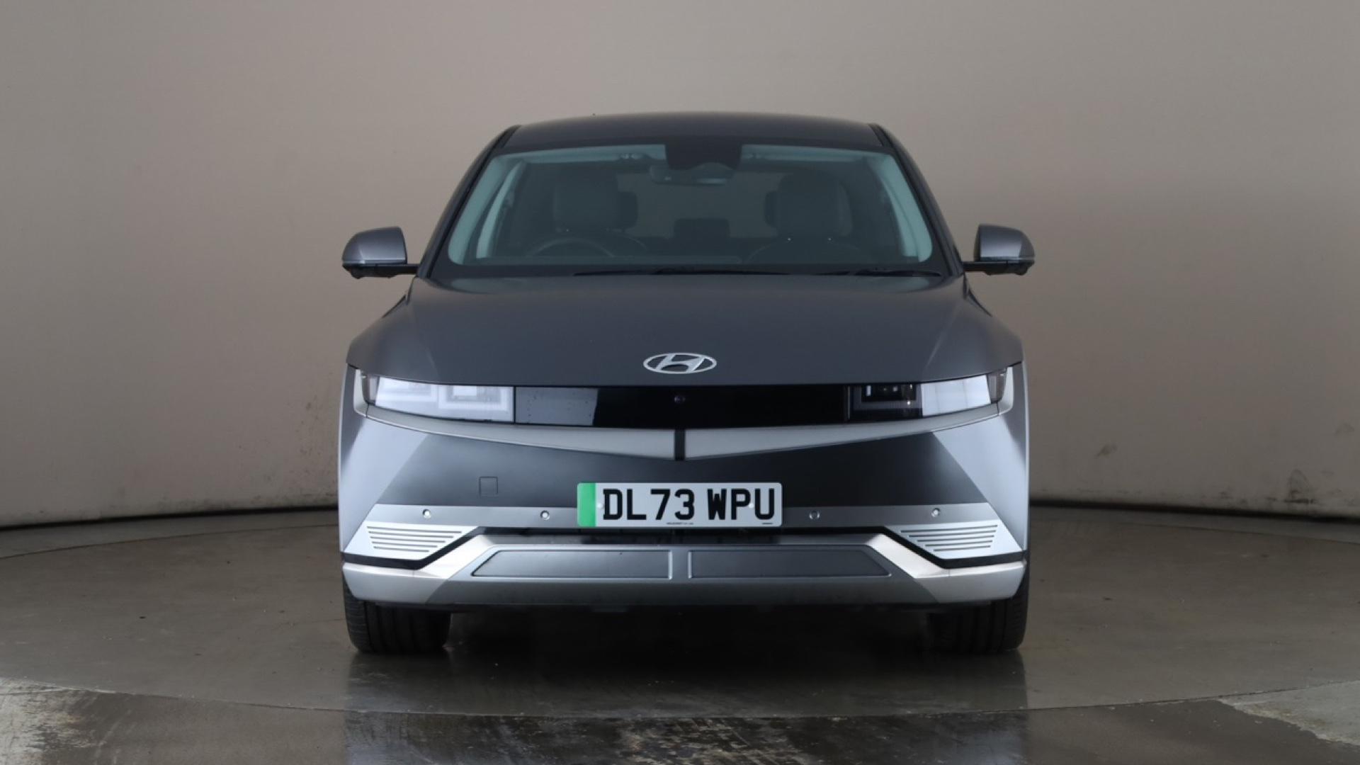 4027764 239kW Ultimate 77 kWh 5dr AWD Auto