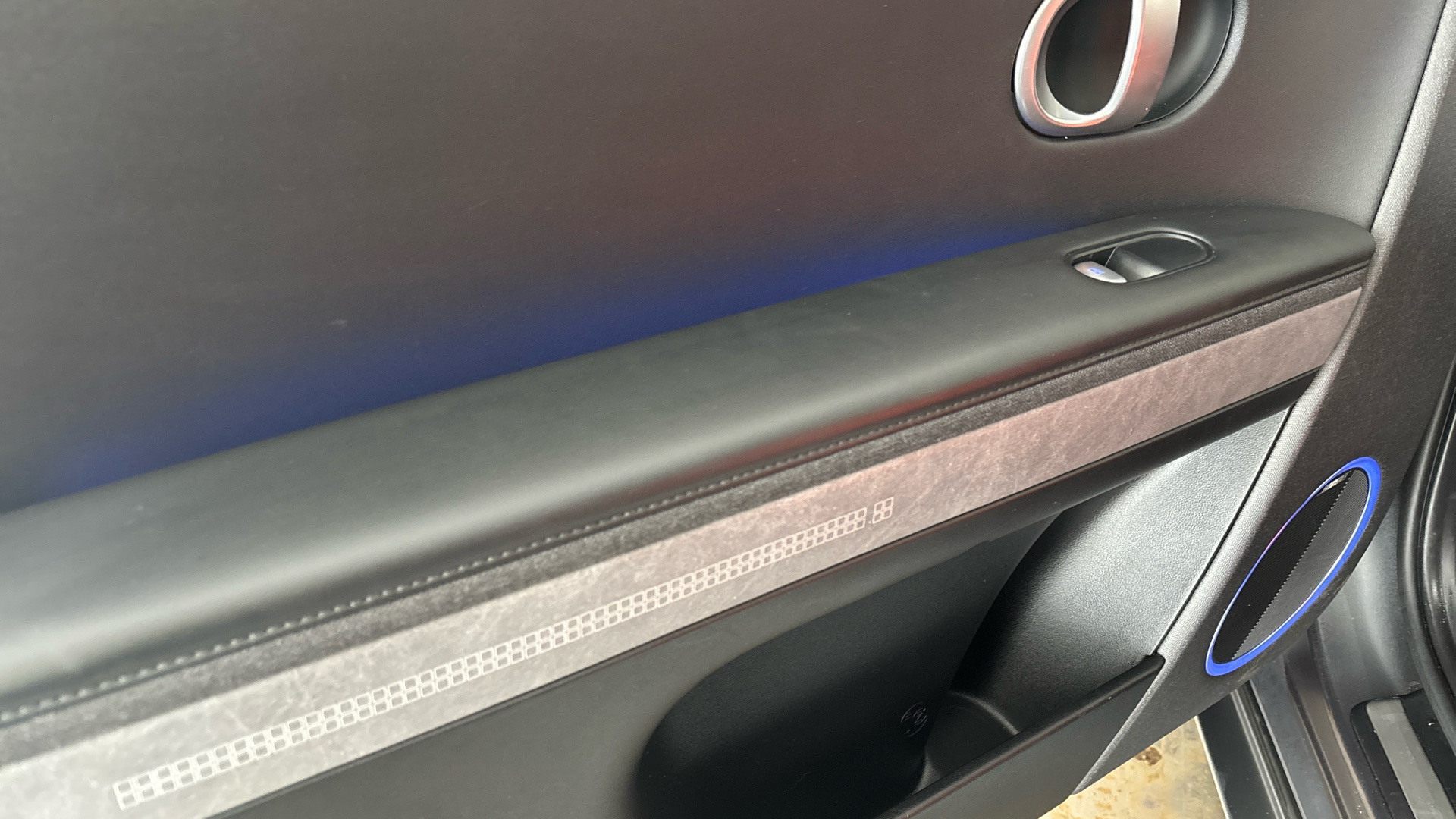 4027764 239kW Ultimate 77 kWh 5dr AWD Auto