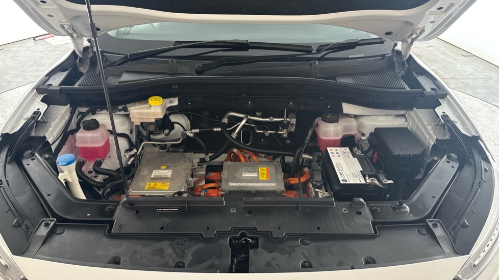 MG ZS Image 16