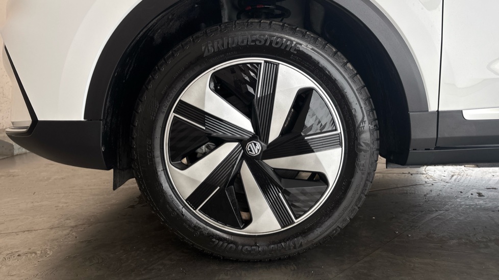MG ZS Image 17