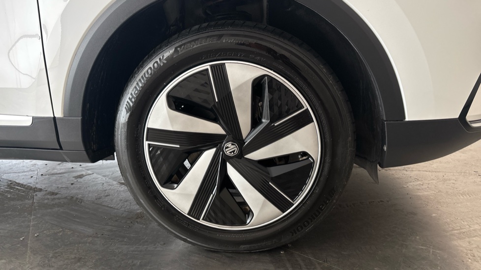 MG ZS Image 20
