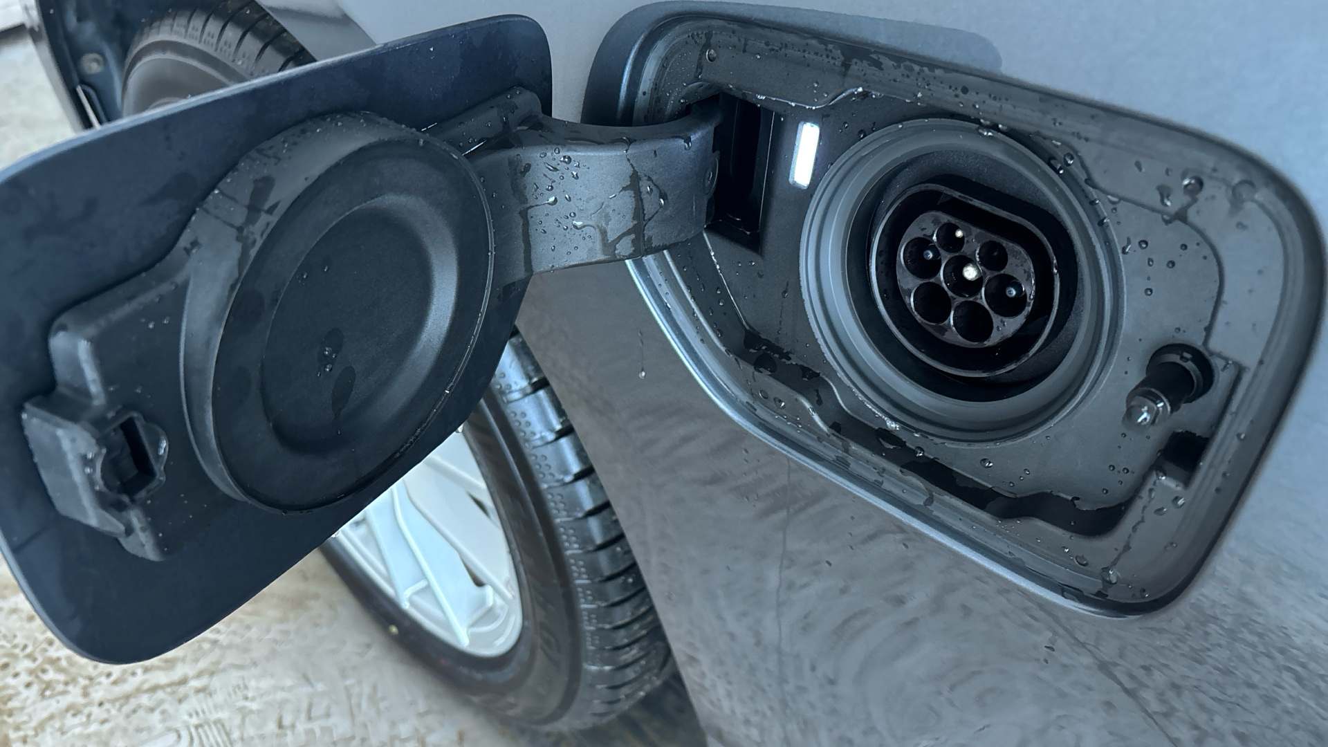 4020839 330e SE Pro 4dr Step Auto