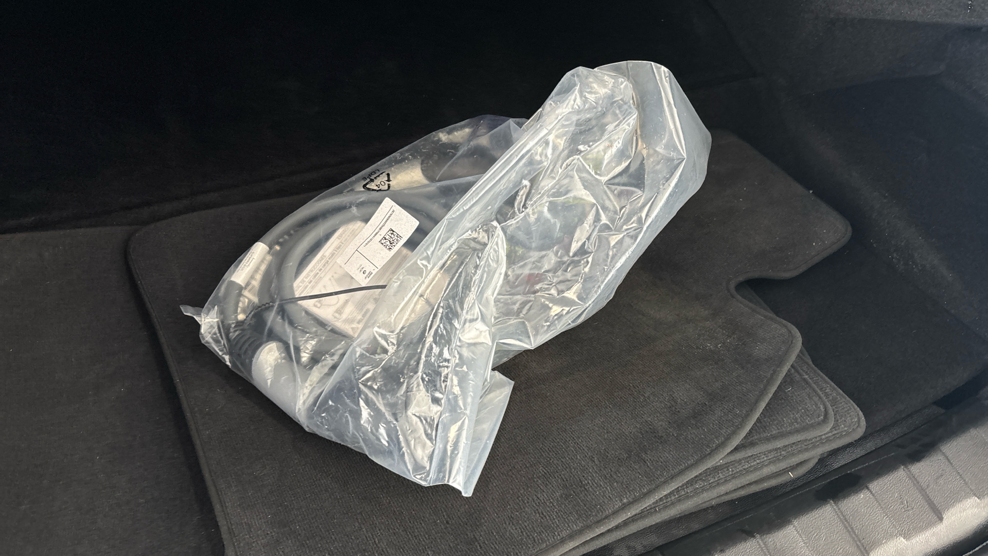 4020839 330e SE Pro 4dr Step Auto